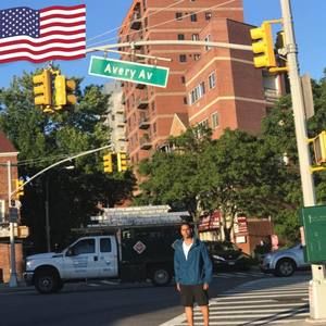 Meet your Posher, Avery